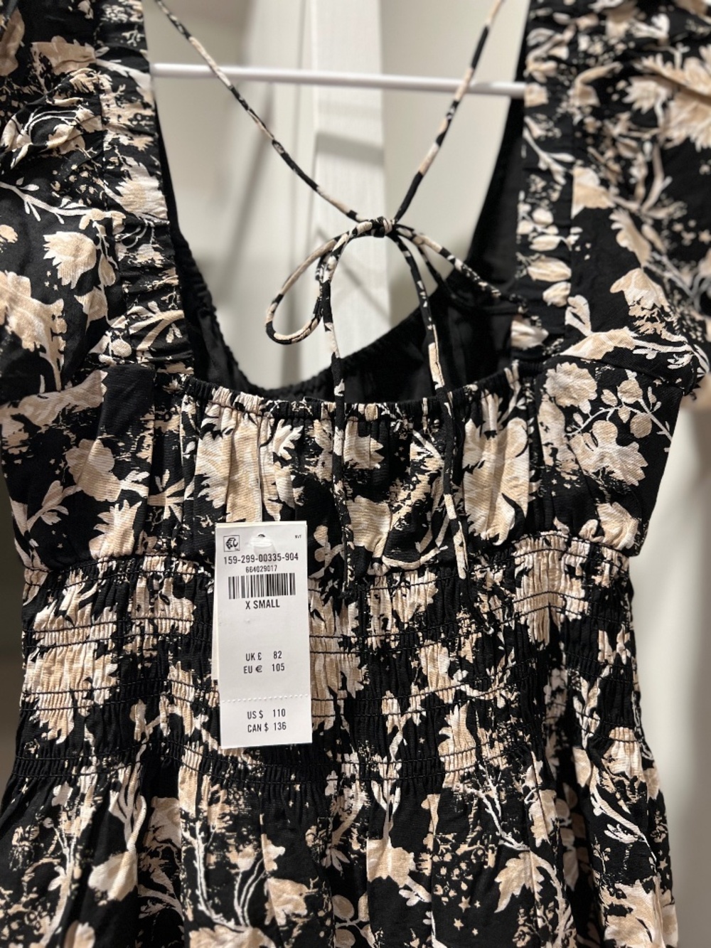 Abercrombie Smocked Puff Sleeve Midi Dress - Picture 7 of 8
